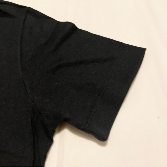 Nike Air Tee Black Tshirt Youth Size Small Shirt - Picture 4 of 15